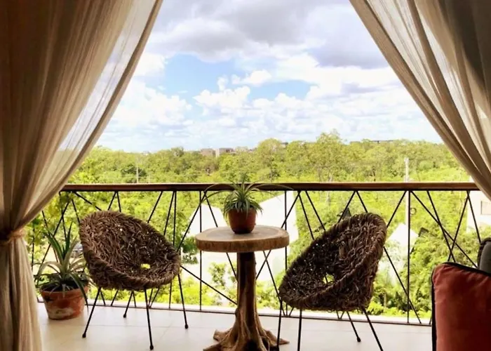 Apartment Near Beach+jungle Views. King Bed+220 Megs+2 Bikes *